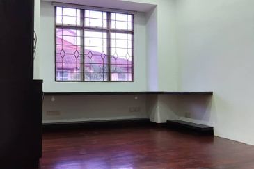 Canal Gardens, Kota Kemuning