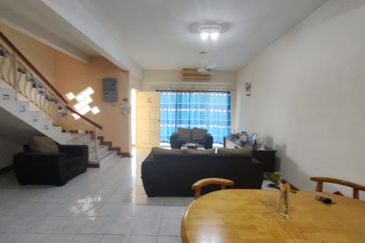 Jalan Sungai Burung 32/72