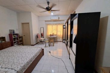 Jalan Sungai Burung 32/72