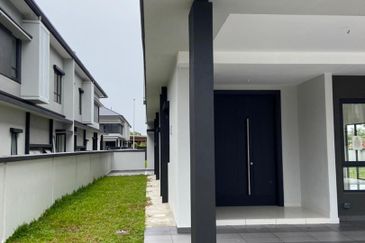 Freesia Residences @ Tropicana Aman