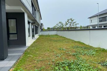 Freesia Residences @ Tropicana Aman