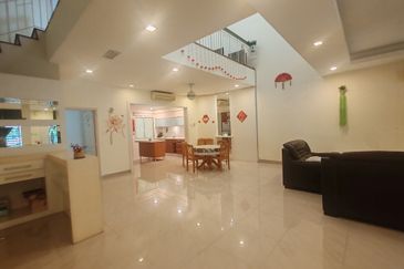 Canal Gardens, Kota Kemuning