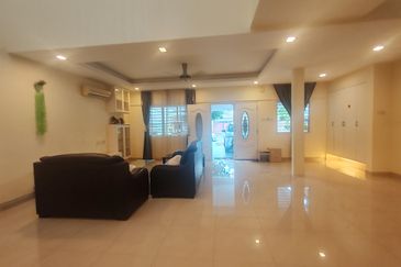 Canal Gardens, Kota Kemuning