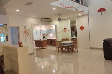 Canal Gardens, Kota Kemuning