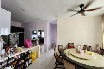 Emerald Garden, Kota Emerald