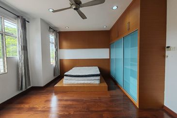 Canal Gardens, Kota Kemuning