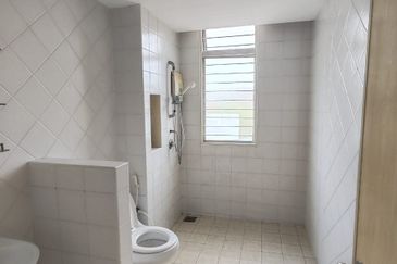 Canal Gardens, Kota Kemuning