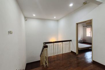 Canal Gardens, Kota Kemuning