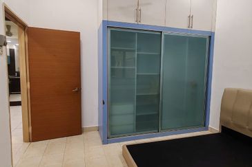 Canal Gardens, Kota Kemuning