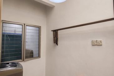 Canal Gardens, Kota Kemuning