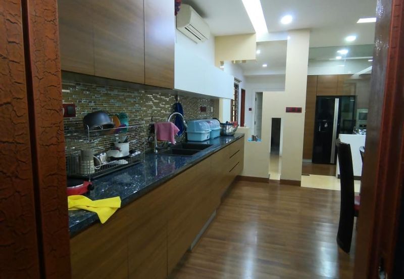 Canal Gardens, Kota Kemuning