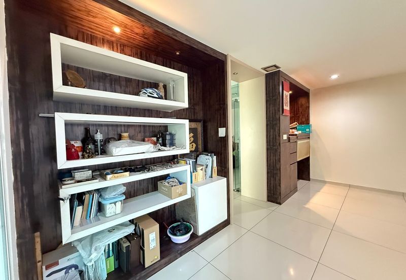 2 storey nlot renovated  kota kemuning 