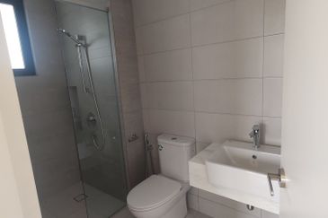 Freesia Residences @ Tropicana Aman