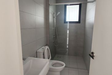 Freesia Residences @ Tropicana Aman