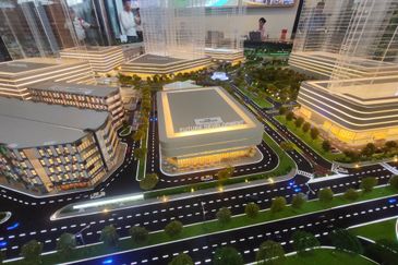 Flexible commercial spaces Rimbayu 