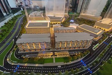 Flexible commercial spaces Rimbayu 