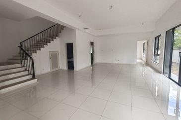 Freesia Residences @ Tropicana Aman