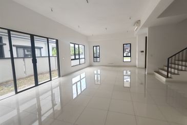 Freesia Residences @ Tropicana Aman