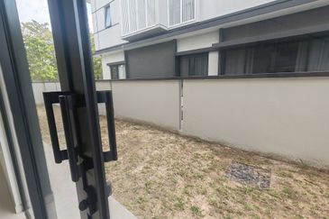 Freesia Residences @ Tropicana Aman