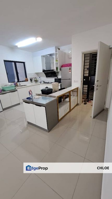 partial furnished  well renovated clean unit, Selangor, Kuala Langat