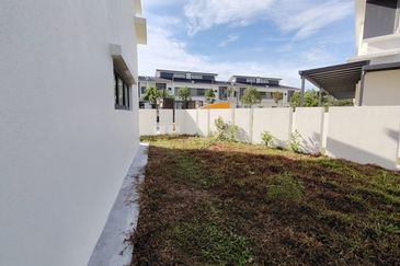 Gemala Residences @ Tropicana Aman