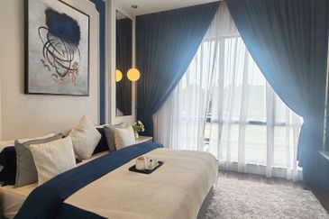 Persiaran Puncak Alam 1 