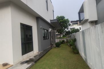 Long Branch Residences