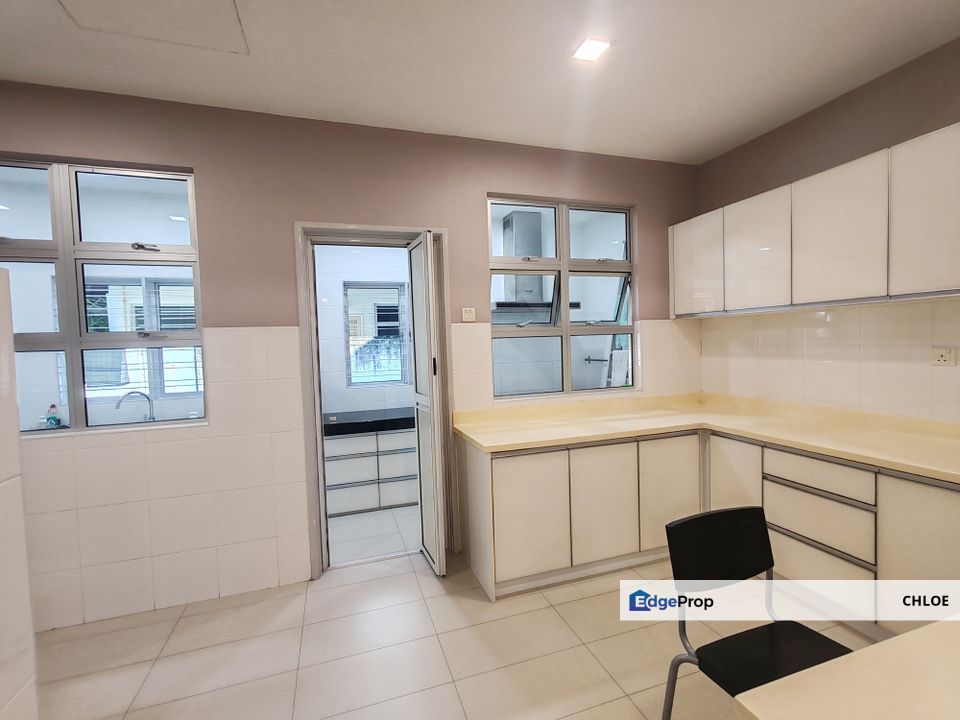 2sty renovated selling lock stock barrel Indah Residences Kemuning Utama, Selangor, Shah Alam