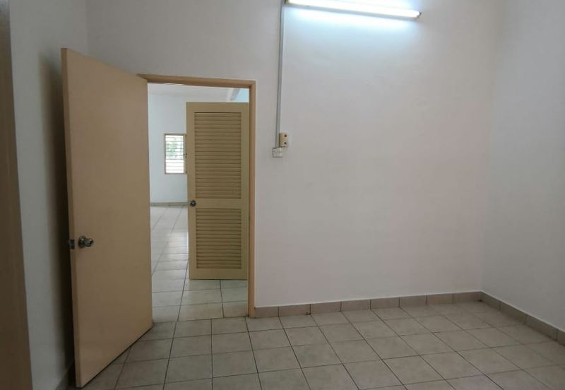 Canal Gardens, Kota Kemuning