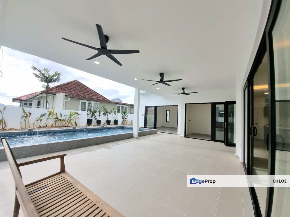 Sek 12 Petaling Jaya 2 Story Bungalow with pool nice ID designed, Selangor, Petaling Jaya