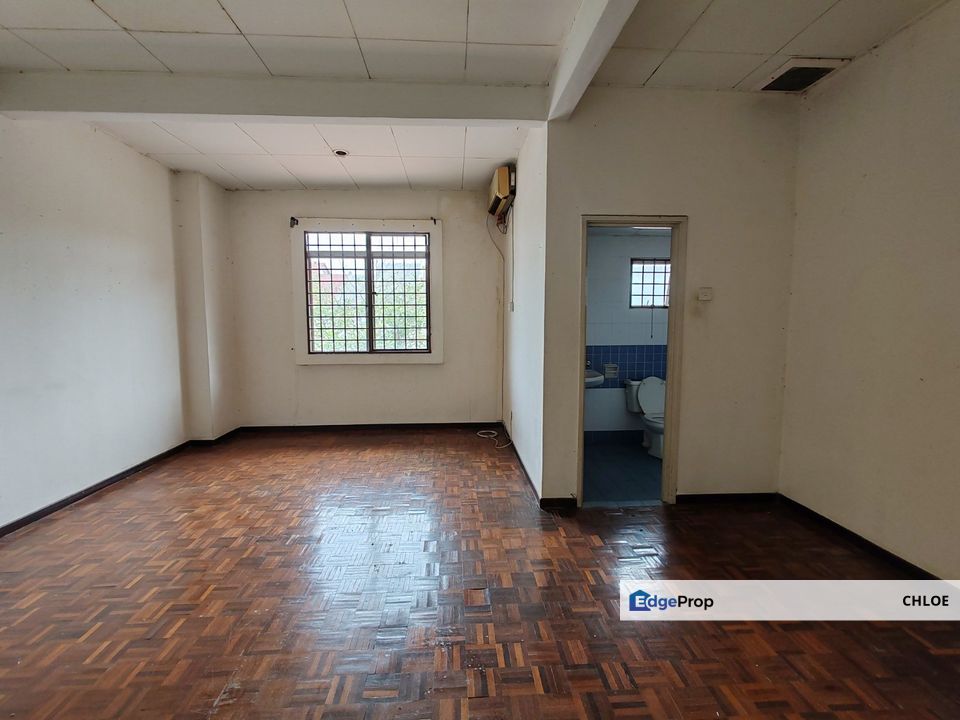 Kota Kemuning 2sty terrace kitchen extended 22x75sf , Selangor, Kota Kemuning