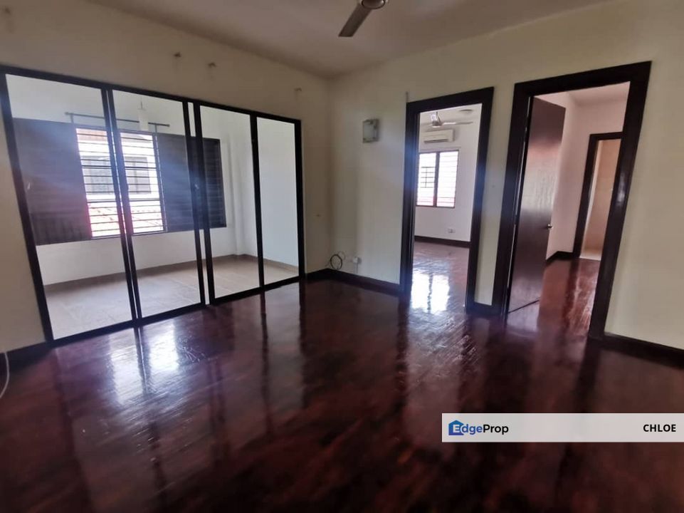 2sty NLOT Alam Impian bigger land newly painted, Selangor, Shah Alam