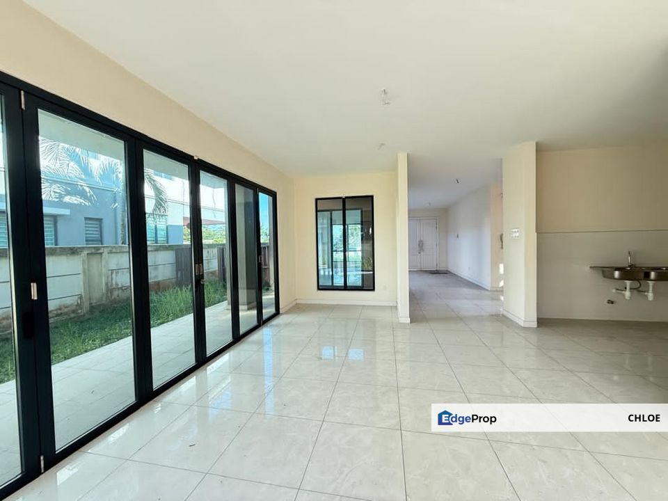 2sty freehold amverton park gated guarded, Selangor, Shah Alam