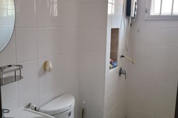 Canal Gardens, Kota Kemuning