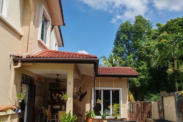 Canal Gardens, Kota Kemuning