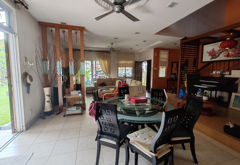 Canal Gardens, Kota Kemuning