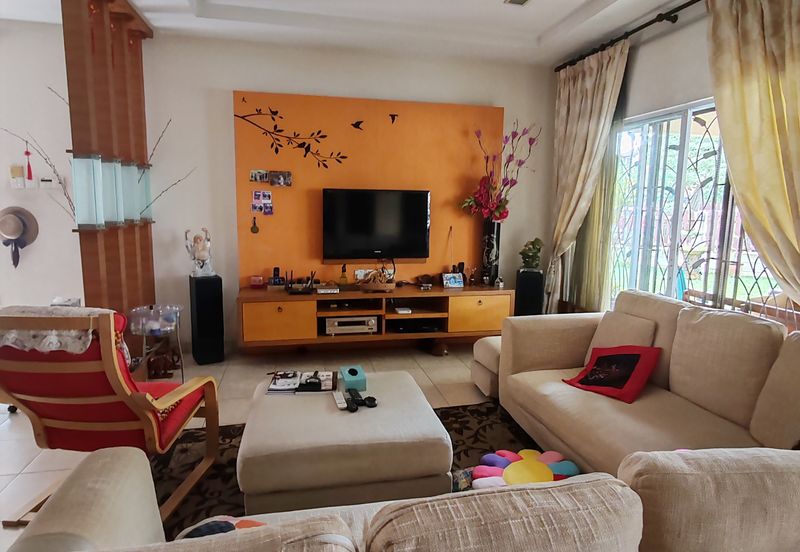 Canal Gardens, Kota Kemuning