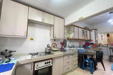 Bukit Rimau 2sty renovated 