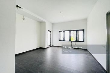 2 story corner house at Bandar Rimbayu