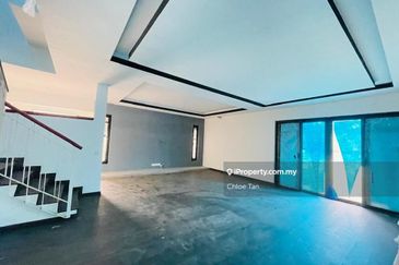 2 story corner house at Bandar Rimbayu