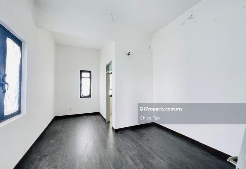 2 story corner house at Bandar Rimbayu