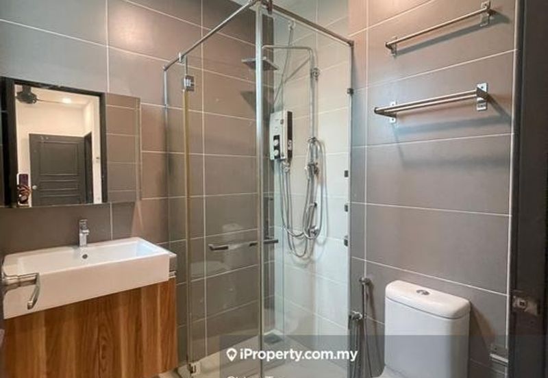 2sty link house Zircona Alam Impian tip top condition