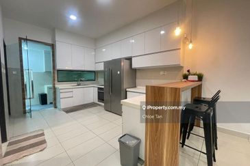 2sty link house Zircona Alam Impian tip top condition