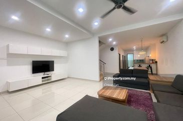 2sty link house Zircona Alam Impian tip top condition