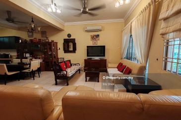 Canal Gardens, Kota Kemuning