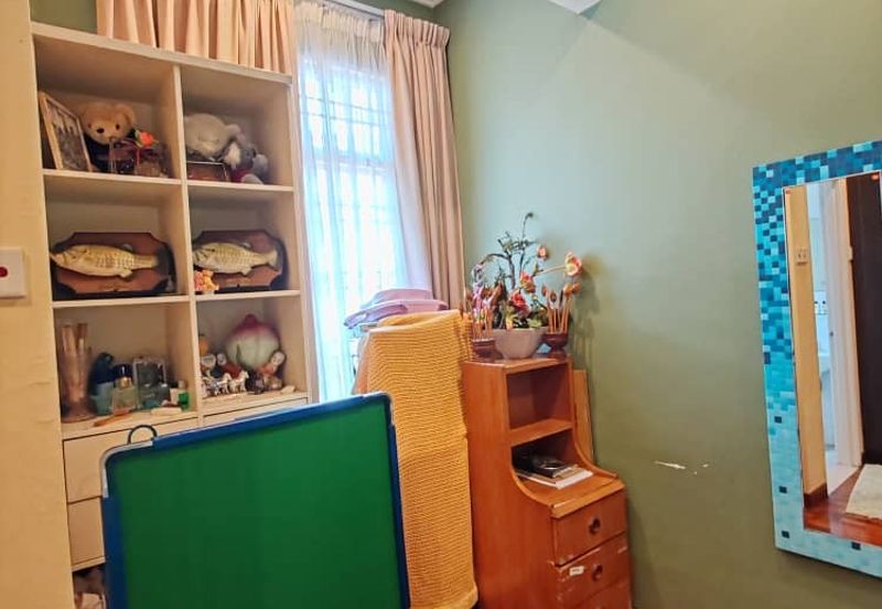 Canal Gardens, Kota Kemuning