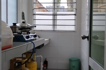 Canal Gardens, Kota Kemuning