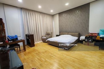 2 Storey Semi D @ Bukit Rimau for sale