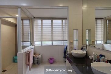 2 Storey Semi D @ Bukit Rimau for sale