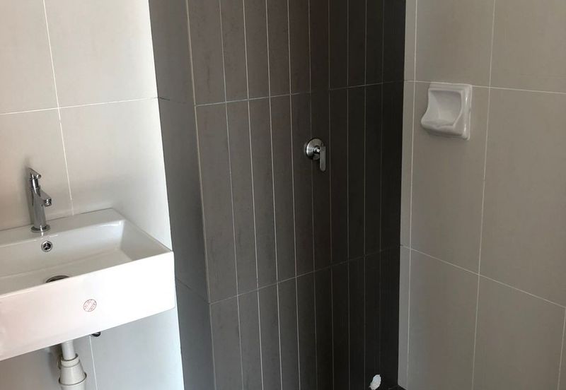 Good buy !3sty terrace Emerald @ Alam Impian for sale